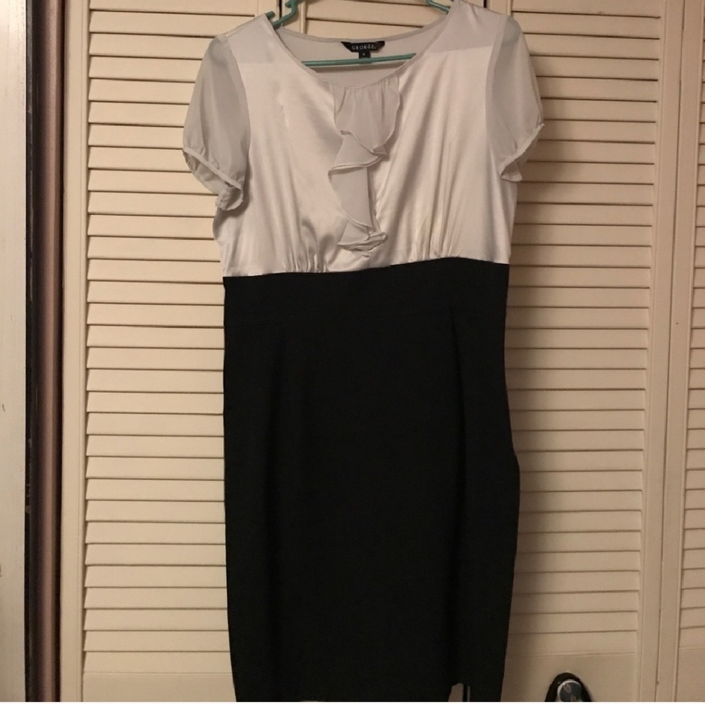 Women's dress size 12